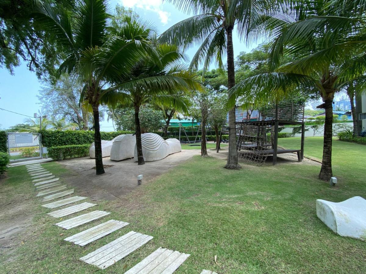 By The Sea @ Luxury Suites, บาตูเฟอริงกี ภายนอก รูปภาพ