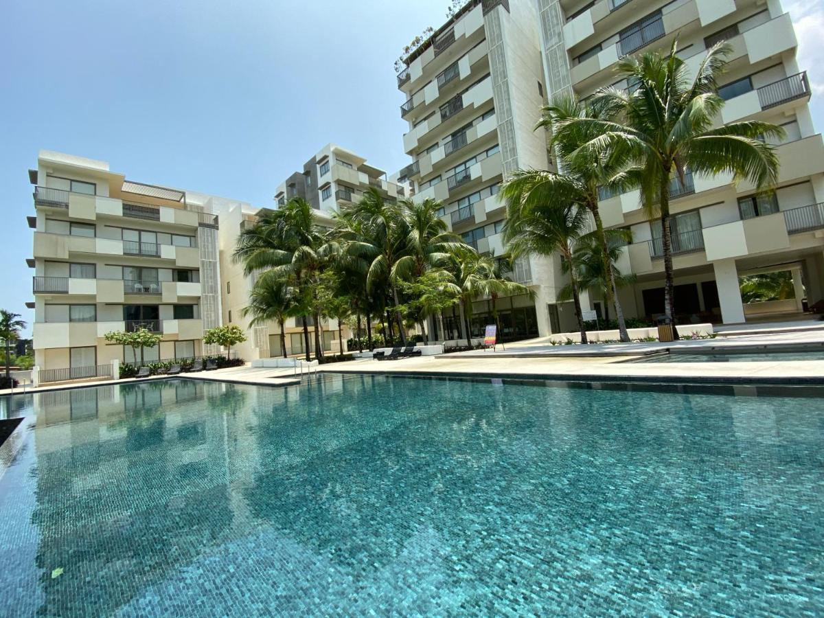By The Sea @ Luxury Suites, บาตูเฟอริงกี ภายนอก รูปภาพ