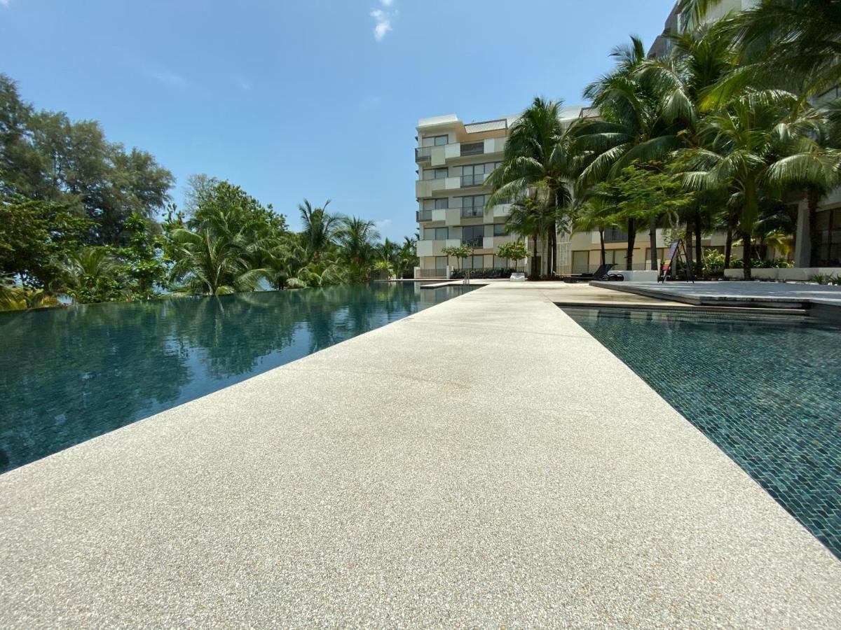 By The Sea @ Luxury Suites, บาตูเฟอริงกี ภายนอก รูปภาพ